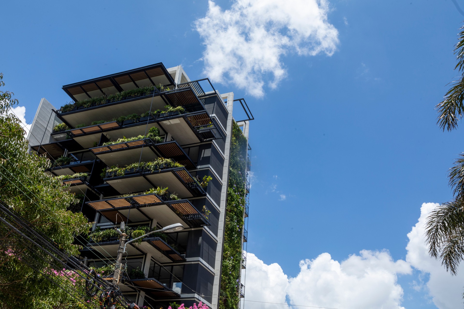 edificios de arquitectura en Rohrmoser, San José, Costa Rica, Rascacielos edificios de arquitectura en Rohrmoser, San José, Costa Rica, Rascacielos